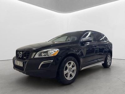 Svart Begagnad 2010 Volvo XC60 R-Design SUV | 139 900 kr (Marknadspris)