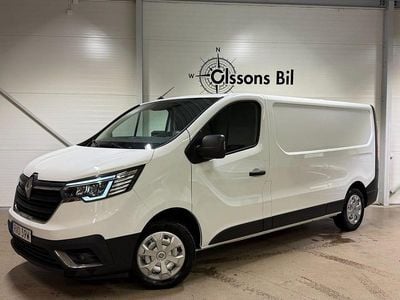 Vit Begagnad 2023 Renault Trafic Minibuss | 269 900 kr