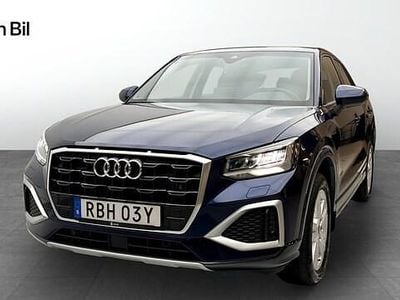 Begagnad Audi Q2 Advanced Plus 150 HK (110 kW) 2024 Navarrablå metallic SUV