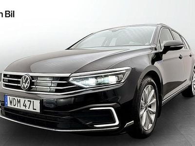 Deep black pearl Begagnad 2023 VW Passat Executive Kombi | 359 900 kr (Lite dyr)