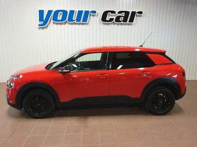 begagnad Citroën C4 Cactus Citroën PT 110 SHINE Navi Apple Carpl Skatt 360 år 2019, Kombi