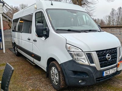 begagnad Nissan NV400 Minibuss 2.3 dCi Automat Handikappanpassad