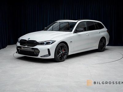 Begagnad BMW 330e M Sport 184 HK (135 kW) 2022 Vit Kombi