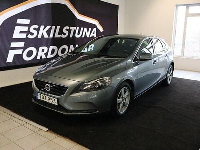 Begagnad Volvo V40 116 HK (85 kW) 2014 Grå Halvkombi