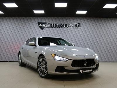 Begagnad Maserati Ghibli 275 HK (202 kW) 2016 Grå Sedan