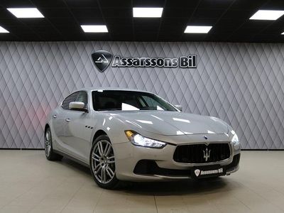 Grå Begagnad 2016 Maserati Ghibli Sedan | 359 000 kr