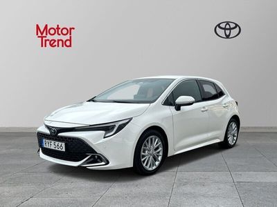 begagnad Toyota Corolla Hybrid 1,8 HYBRID 5D VINTERHJUL FRIKTION