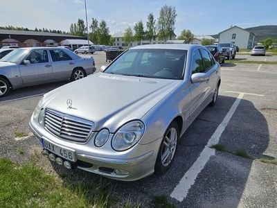 Mercedes E240