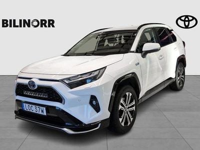 Vit Begagnad 2022 Toyota RAV4 Edition SUV | 399 900 kr (Marknadspris)