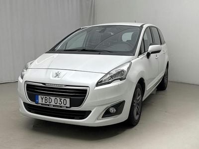 Vit Begagnad 2016 Peugeot 5008 | 99 000 kr (Marknadspris)