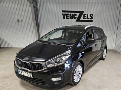 Svart Begagnad 2016 Kia Carens Minibuss | 139 000 kr (Dyr)