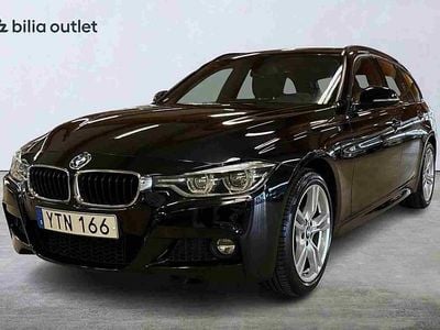 Svart Begagnad 2018 BMW 320 Kombi | 228 900 kr