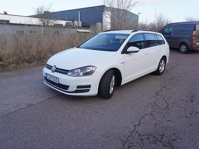 Begagnad VW Golf VII 110 HK (80 kW) 2016 Vit