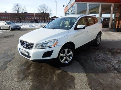 Begagnad Volvo XC60 Summum 215 HK (158 kW) 2011 Vit SUV