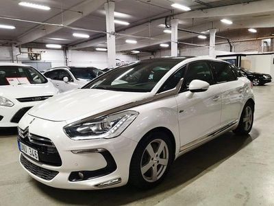 Begagnad Citroën DS5 200 HK (147 kW) 2013 Vit Halvkombi