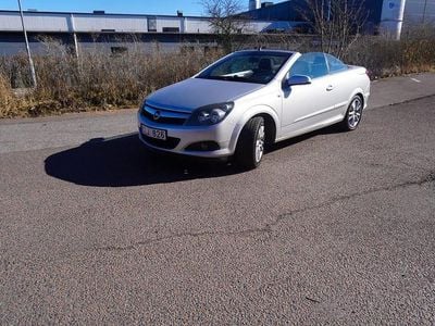 Silver Begagnad 2006 Opel Astra Cabriolet Cab | 49 900 kr