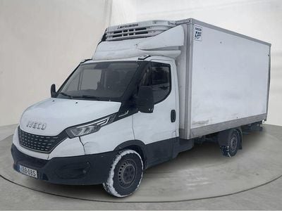 Begagnad Iveco Daily 156 HK (114 kW) 2021 Vit