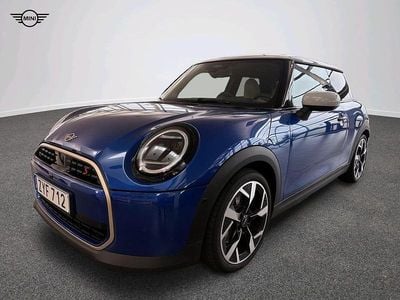 Blå Begagnad 2024 Mini Cooper S Halvkombi | 414 900 kr