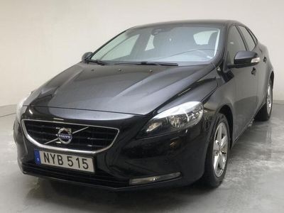 begagnad Volvo V40 D2