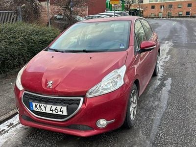 Begagnad 2015 Peugeot 208 Halvkombi | 47 999 kr (Marknadspris)