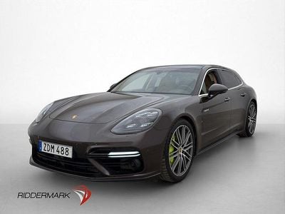 Begagnad Porsche Panamera Chrono 549 HK (403 kW) 2018 Brun Kombi