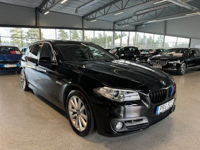 begagnad BMW 520 d xDrive Touring Steptronic HELSKINN DRAG M ratt