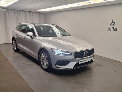 Silver Begagnad 2021 Volvo V60 Pro Kombi | 319 000 kr (Superpris)