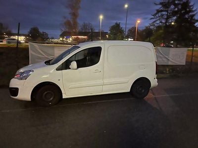 Begagnad 2016 Peugeot Partner | 47 500 kr (Bra pris)