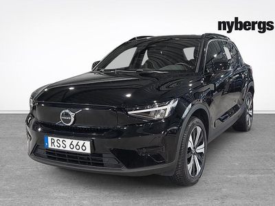 Svart Begagnad 2023 Volvo XC40 Single Motor SUV | 319 000 kr