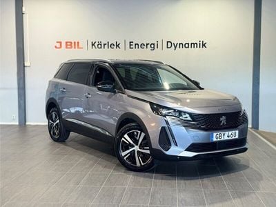 Begagnad Peugeot 5008 GT 131 HK (96 kW) 2023 Grå artense Minibuss