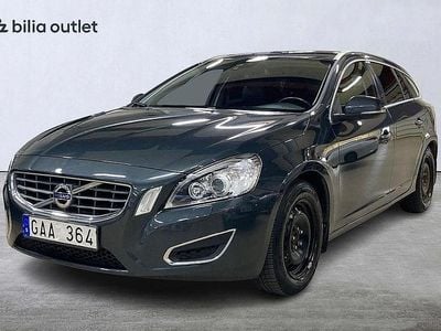 Grå Begagnad 2012 Volvo V60 Kombi | 99 900 kr (Marknadspris)