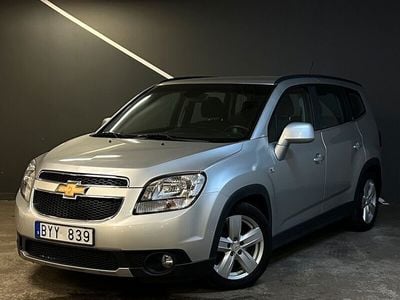 Grå Begagnad 2011 Chevrolet Orlando Minibuss | 79 900 kr (Lite dyr)