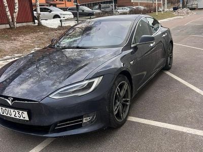 Begagnad Tesla Model S Long Range AWD 311 kW (423 HK) 2020 Halvkombi