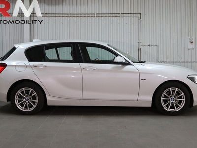 begagnad BMW 116 D / SPORT LINE/ DRAGKROK / P-SENSORER / XENON