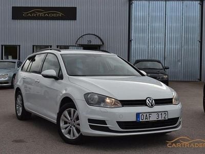 Begagnad VW Golf VII 105 HK (77 kW) 2014 Vit metallic