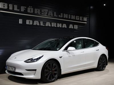 begagnad Tesla Model 3 Performance AWD 510hk Svensksåld FSD/V-hjul