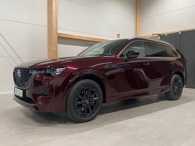 Röd Begagnad 2024 Mazda CX-80 Homura-Line SUV | 657 100 kr (Lite dyr)