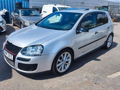 VW Golf V