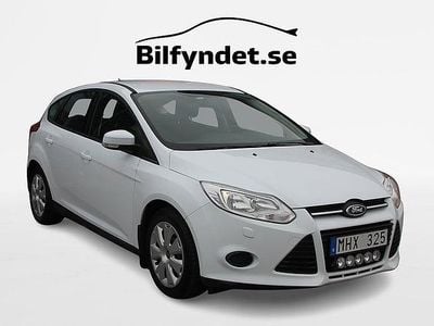 Vit Begagnad 2012 Ford Focus Halvkombi | 89 000 kr (Dyr)