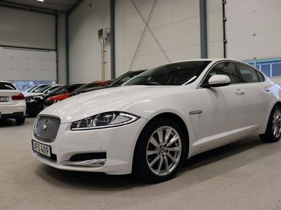 begagnad Jaguar XF 2.2 TDi4 Skinn Taklucka P-Sensorer M-Värm 190hk