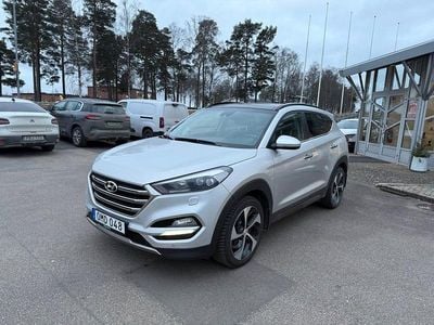 Silver Begagnad 2016 Hyundai Tucson Premium SUV | 179 900 kr (Marknadspris)