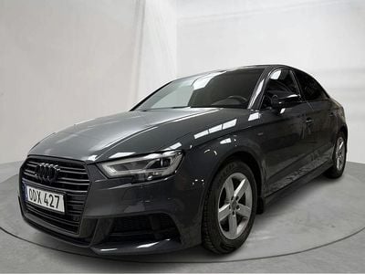 Grå Begagnad 2017 Audi A3 S-Line Sedan | 172 500 kr (Marknadspris)