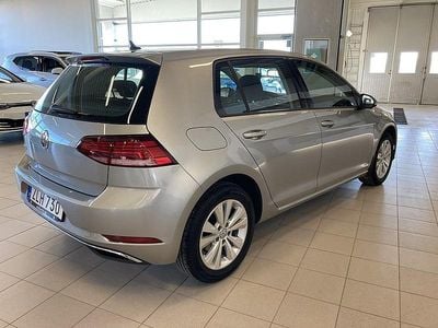Silver Begagnad 2018 VW Golf VII | 179 000 kr (Marknadspris)