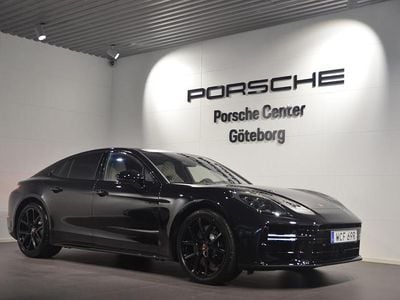 Porsche Panamera 4S