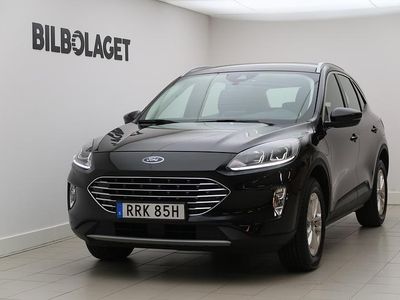 Svart Begagnad 2022 Ford Kuga Titanium SUV | 249 800 kr (Marknadspris)