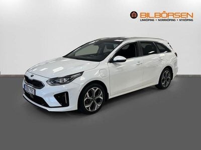 Begagnad Kia Ceed Sportswagon Advance 105 HK (77 kW) 2021 Vit Kombi