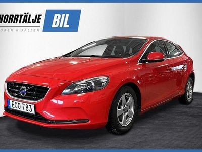 Begagnad Volvo V40 116 HK (85 kW) 2015 Röd Halvkombi