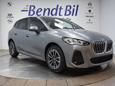 BMW 225