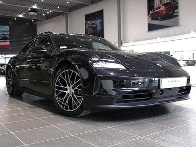 Begagnad Porsche Taycan Sport Turismo 320 kW (436 HK) 2024 Svart Sedan