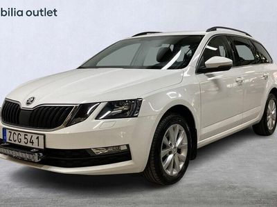 begagnad Skoda Octavia 2.0 TDI 4x4 150hk Drag Carplay P-värm PDC